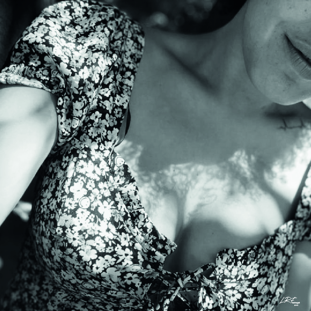 Thresholds of the Soul #0033 - NFT di Linda Rossi-Ferrari